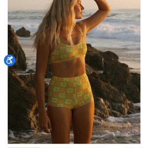 Dippin’ Daisys Funky Daisy swim suit